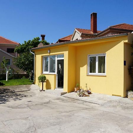 자다르 Apartman Cro Garden 아파트 외부 사진