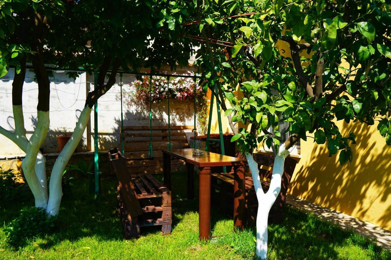 자다르 Apartman Cro Garden 아파트 외부 사진